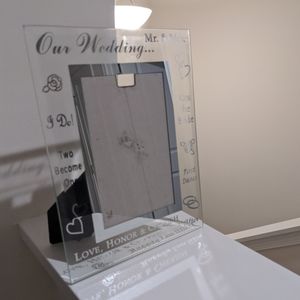 Glass Wedding 4"x6" Picture Frame